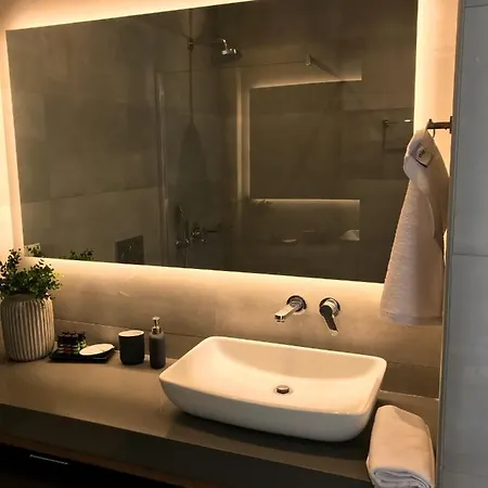 Eco Luxe *